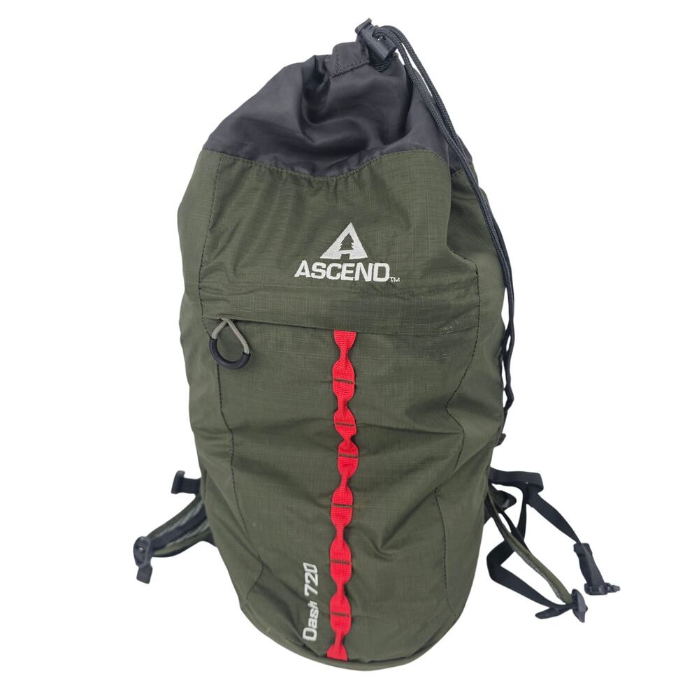 Ascent Dash 720 Outdoor Hiking Camping School Lightweight Backpack Green Gray